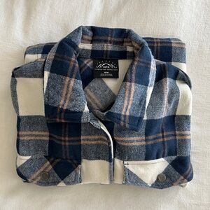 HFX Mens Plaid Jacket Shacket Medium Snap Buttons Blue Flannel Wool Blend